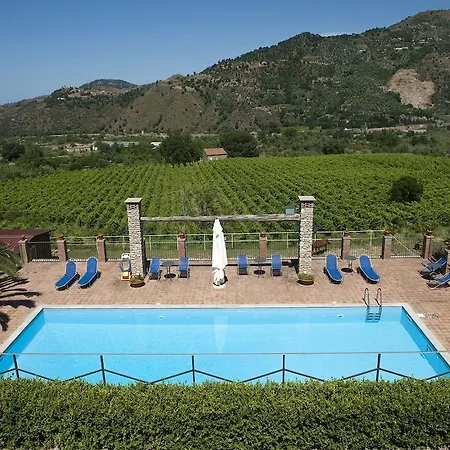 Borgo Maisale Alloggio per agriturismo *