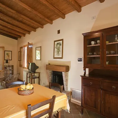 Borgo Maisale Alloggio per agriturismo *
