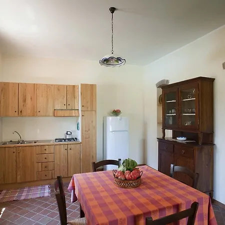 Borgo Maisale Alloggio per agriturismo *